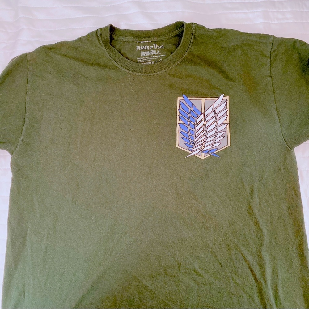 OG Hot Topic Attack on titan Legion Shirt